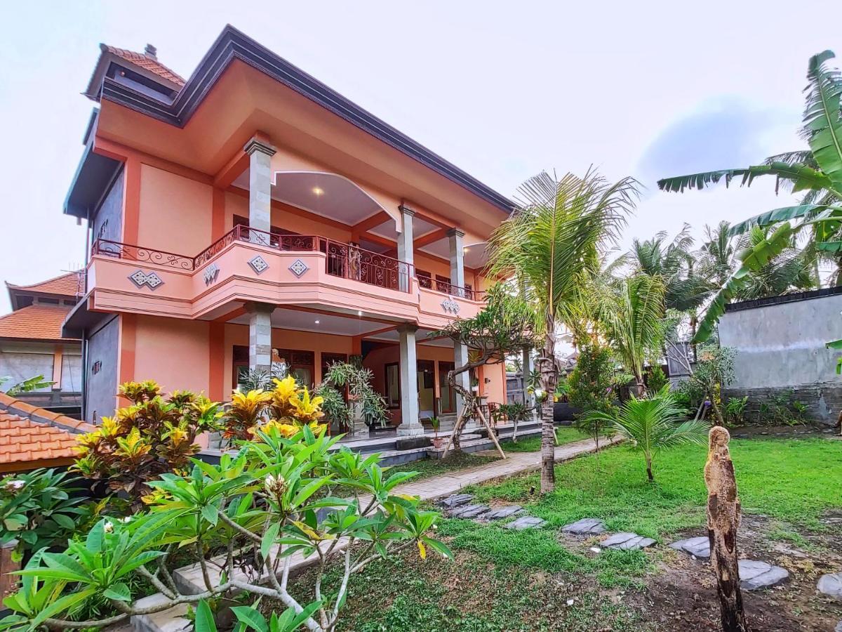 Gusti Rai House Hotel Ubud Exterior foto